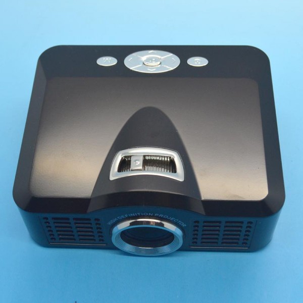 15A Mini projector with 50 lumens black