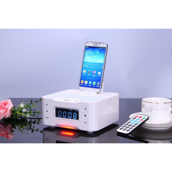 The new bluetooth speaker,the docking charger bluetooth speaker for iphone/samsung,white